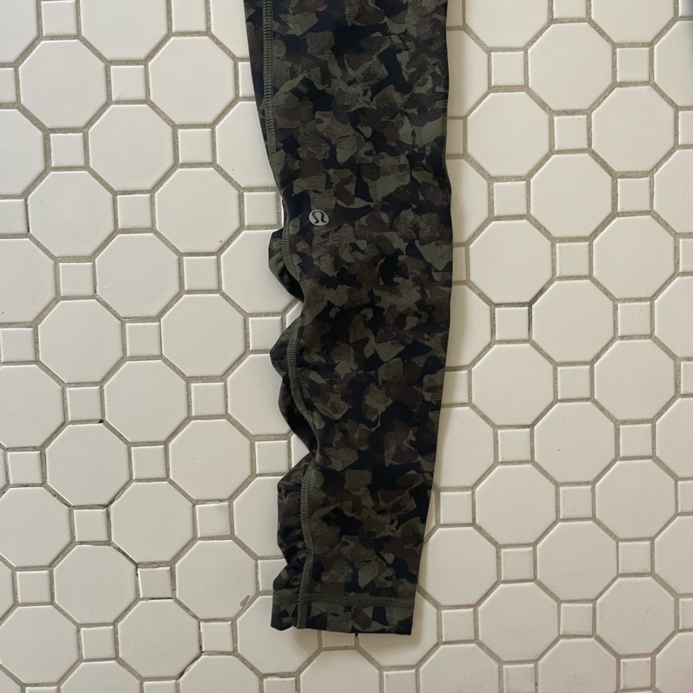 Camo lululemon leggings